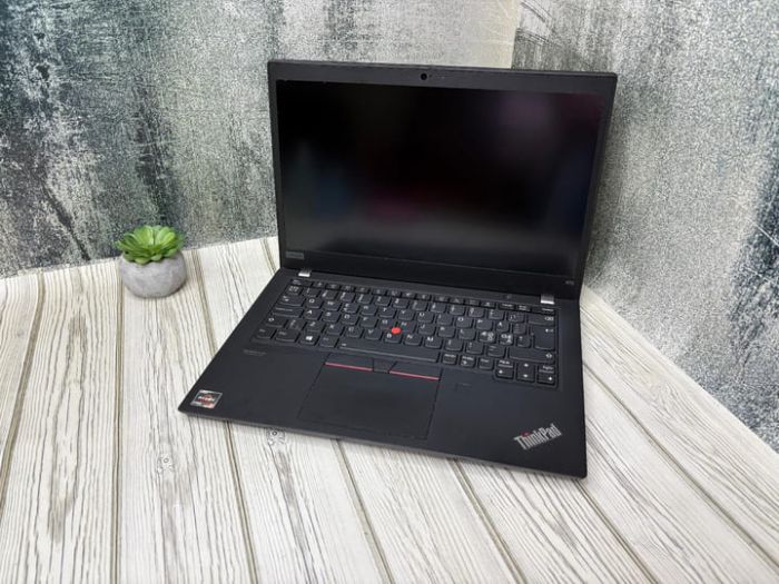 Ноутбук Lenovo ThinkPad X13 Gen 1|13.3" Full HD IPS | AMD Ryzen 5 Pro 4650U | 16GB RAM | 256 GB SSD