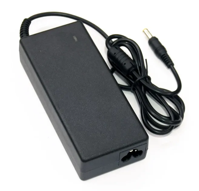 Блок живлення для ноутбука Acer HQ-Tech HQ-A90-D5517-19D (19V4.74A 5.5x1.7mm 90W) без кабелю живлення