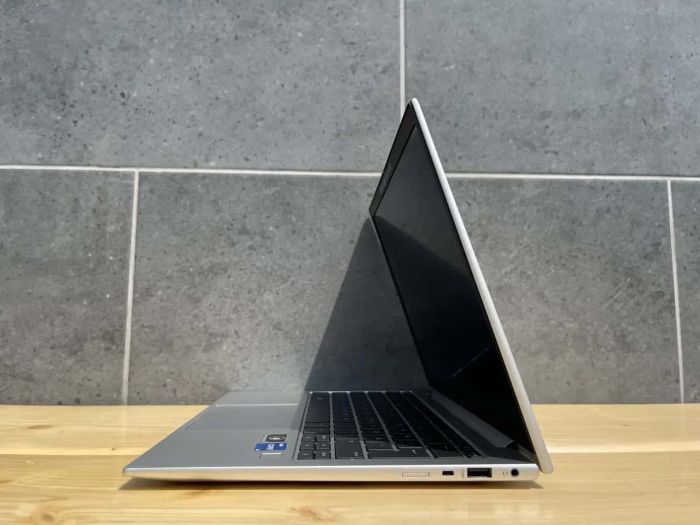 Ноутбук HP EliteBook 830 G9/ i5-1235U/ 16Gb DDR5/ 256Gb M2/ 13.3"/ Full HD/ IPS/ вжианий з гарантією