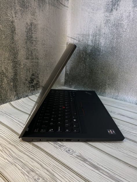 Ноутбук Lenovo Thinkpad T495 \ 14.0" Touch IPS \ Ryzen 5 Pro 3500U \ Ram 16 GB \ SSD 256 GB \ - Б/В