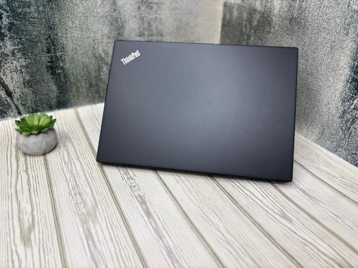 Ноутбук Lenovo ThinkPad X13 Gen 1|13.3" Full HD IPS | AMD Ryzen 5 Pro 4650U | 16GB RAM | 256 GB SSD