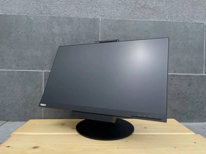Модульний моноблок Lenovo ThinkCentre TIO24 Gen 3/ Ryzen 3 PRO 4300GE/ 16Gb DDR4/ 256Gb M2/ 24"/ IPS/ Гарантія