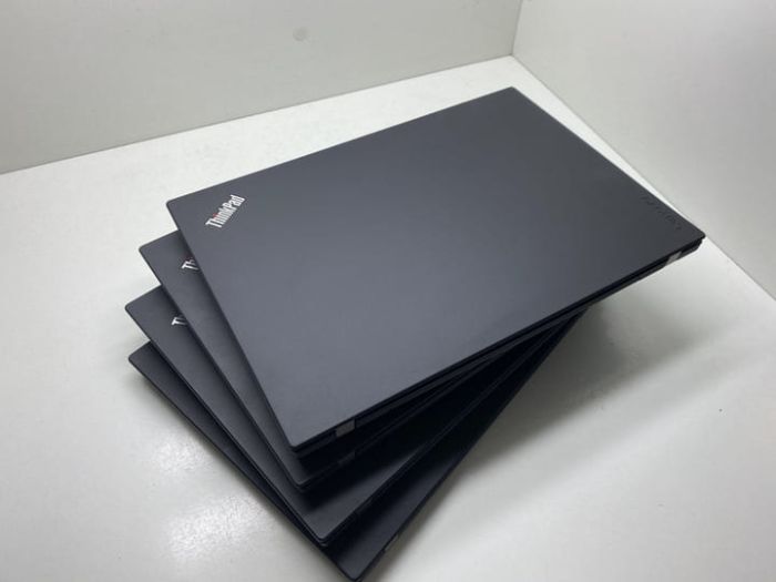 Ноутбук Lenovo ThinkPad T470 \ 14.0 \ Full HD \ Core I5-7200U \ 8 GB \ SSD 256 GB - Б/В