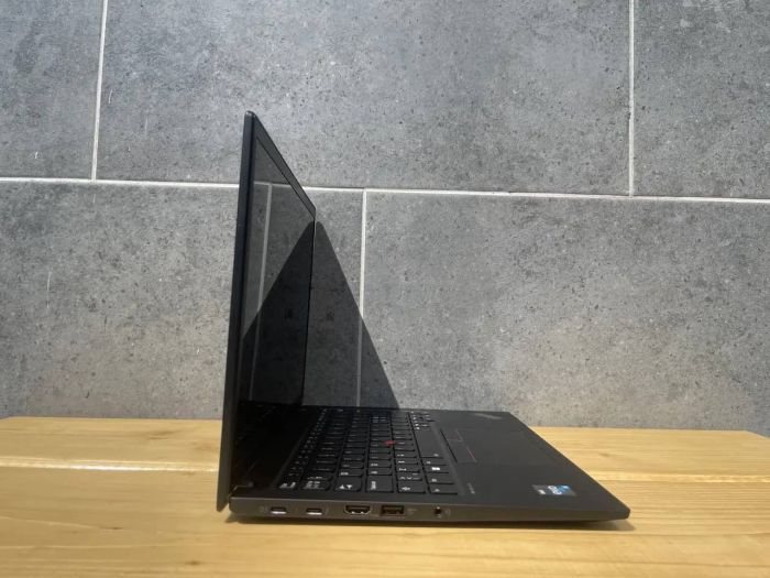Ноутбук Lenovo ThinkPad T14s Gen 4/ i5-1335U/ 16Gb DDR5/ 256Gb M2/ 14"/ IPS/ Гарантія